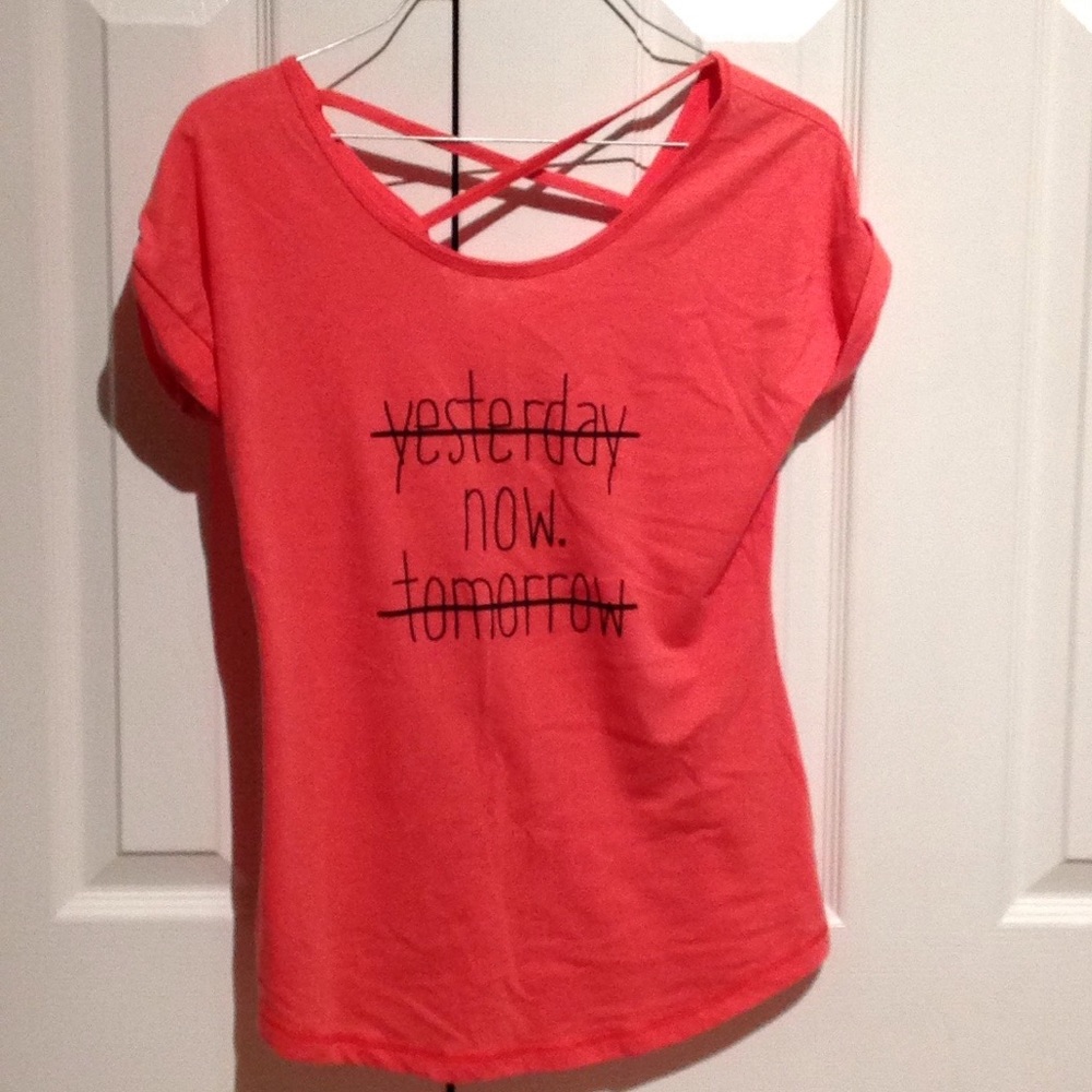 Reebok short sleeve top